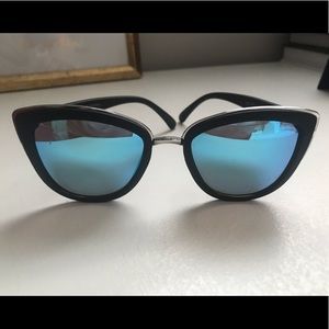 Quay Australia Sunglasses